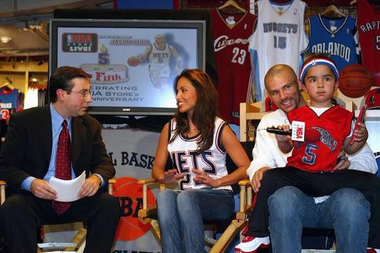 三亿体育官网-广电谋建电视网络航母 痛感资源分散