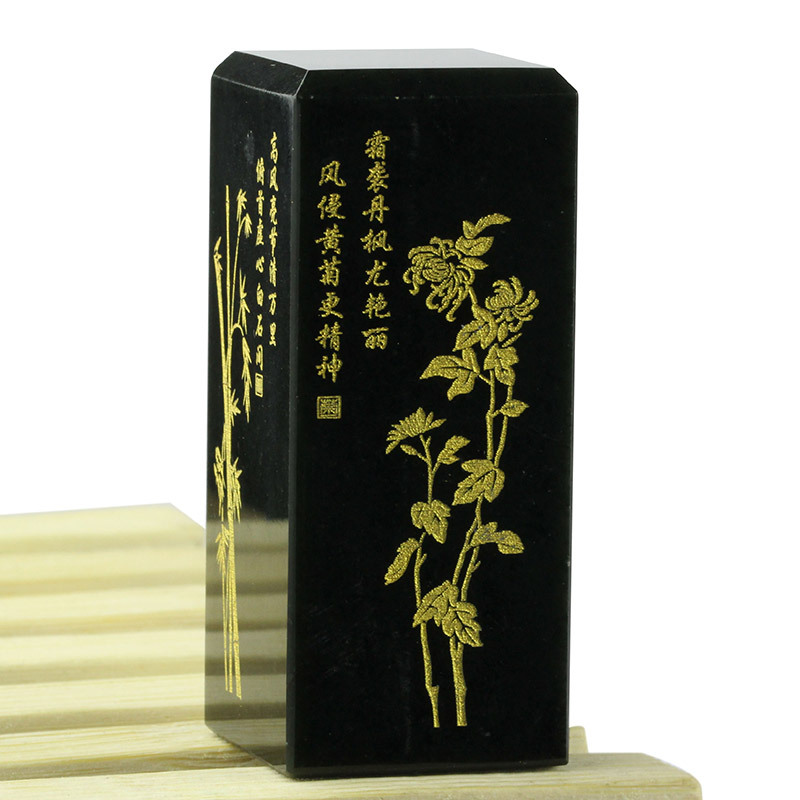 三亿体育手机版-5月内地票房43亿创新高 《复联3》贡献一半票房