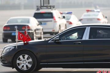 三亿体育官网_柴浩伟《最美的安排》获好评 “甜心男友”韩泽勇敢追爱(图4) 三亿体育官网