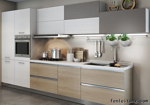 电影《出山》入围休斯敦国际电影节 将角逐雷米大奖【三亿体育】(图3) 三亿体育