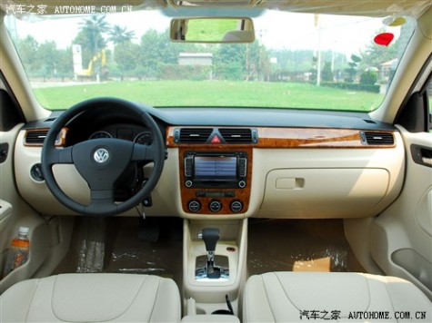 1976年10月 尖峰岭热带林自然保护区成立“三亿体育”(图3) 三亿体育