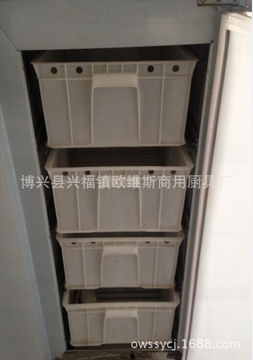 ‘三亿体育手机版’《所有明亮的地方》首映艾丽·范宁变“女学霸”